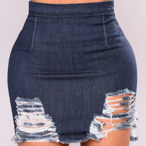 NWT Fashion Nova Dark Wash Distressed Denim Jean Mini Skirt - Picture 7 of 9